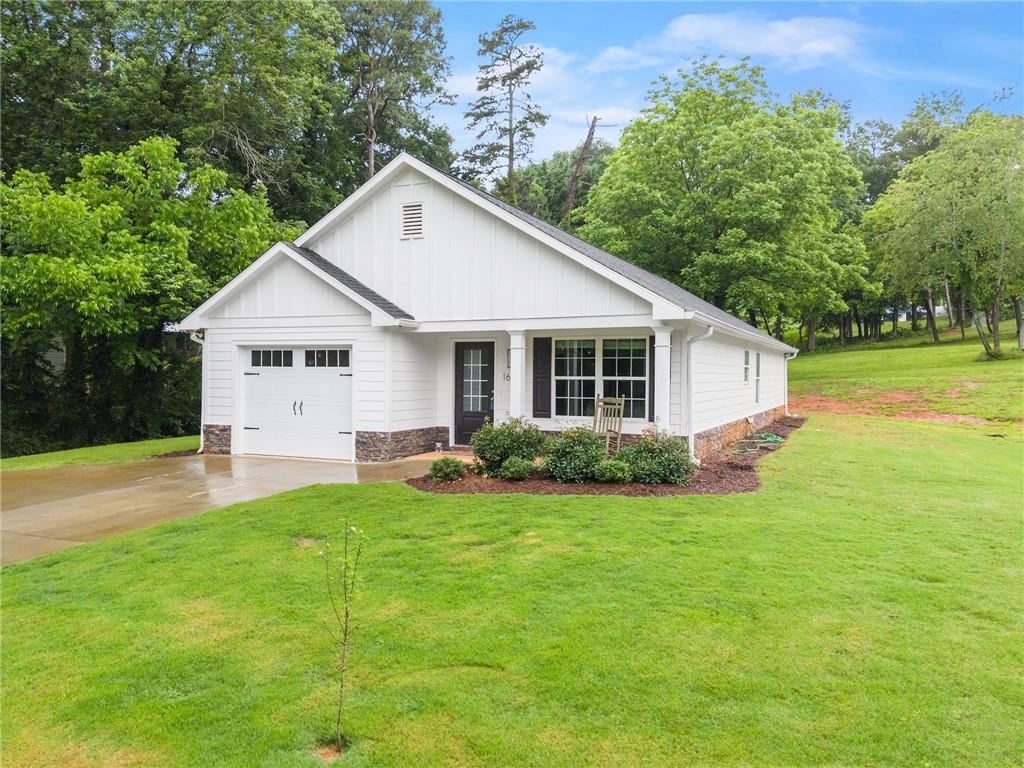 1672 Meadow Lark Ln., Gainesville, GA 30501