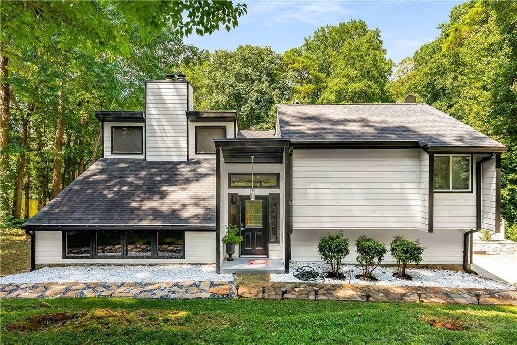 5219 Legendary Ln., Acworth, GA 30102