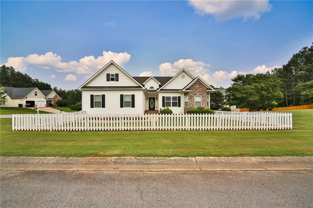 501 Grace Ct., Temple, GA 30179