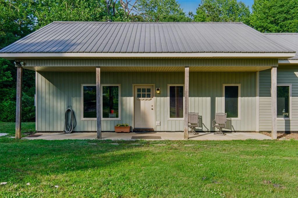 5395 Buffington Rd., Gillsville, GA 30543