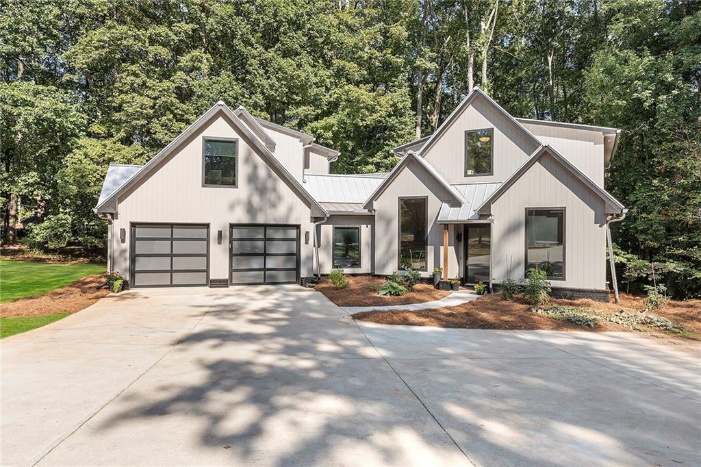 1544 Bullard Rd., Powder Springs, GA 30127