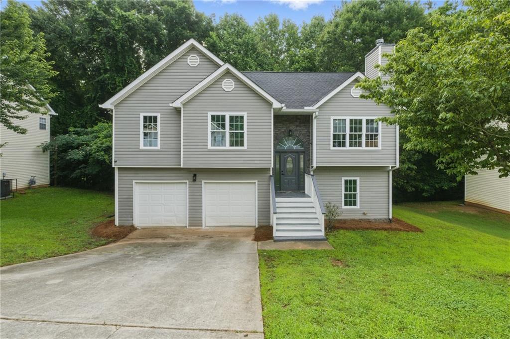 11020 Knotty Pine Pl., Hampton, GA 30228