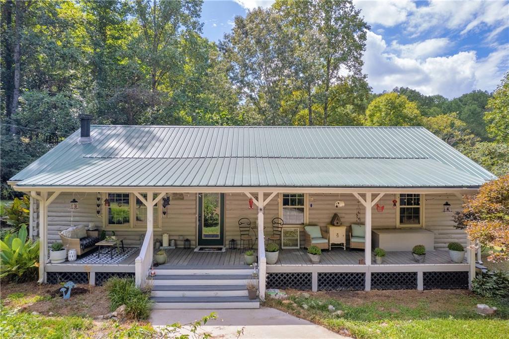 168 Silver Fox Dr., Dawsonville, GA 30534
