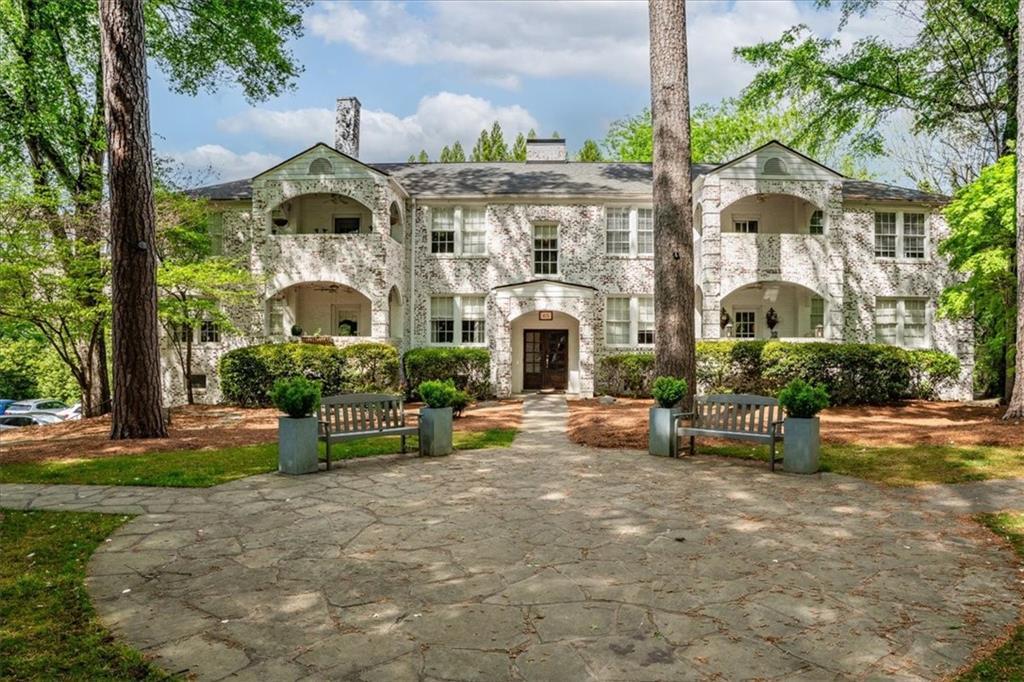 65 Peachtree Memorial Dr., Atlanta, GA 30309