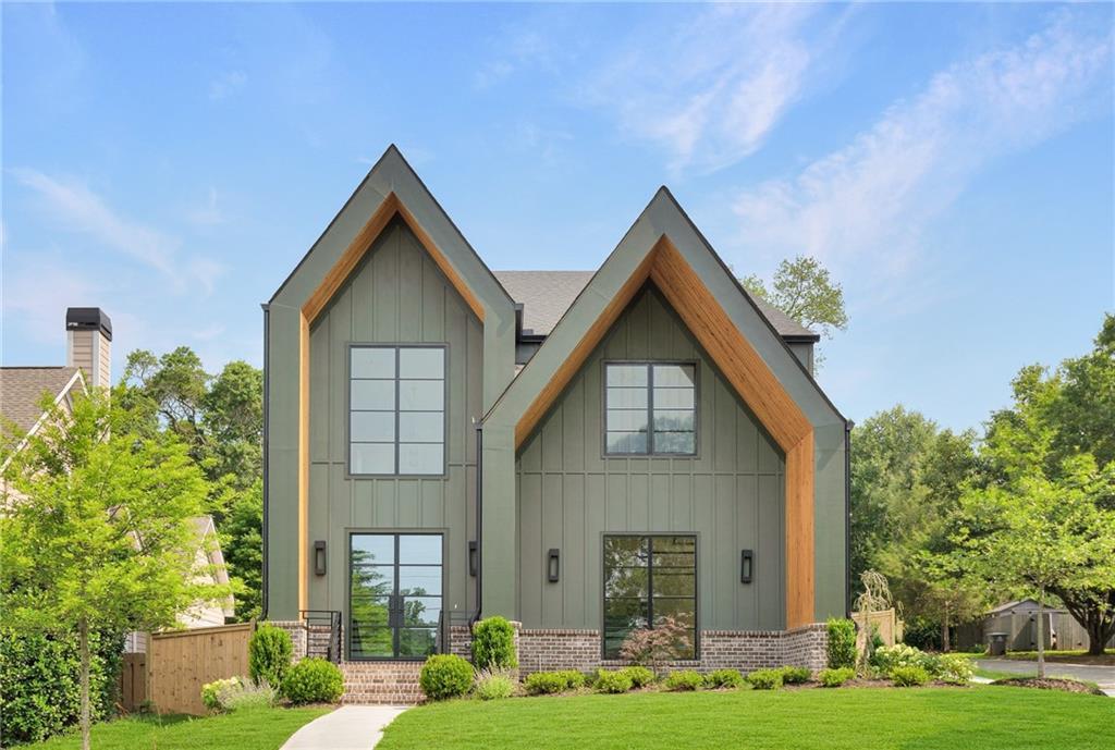 504 Barrington Drive, Roswell, GA 30075