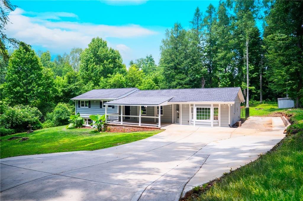 241 Sarann Ct., Lilburn, GA 30047