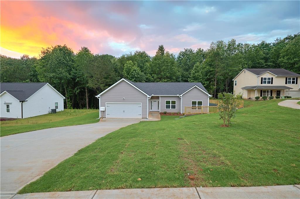 275 Green Commons Dr., Covington, GA 30016