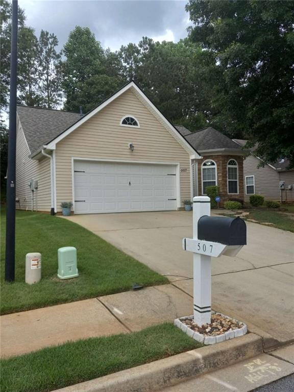 507 Hunterian Pl., Newnan, GA 30265