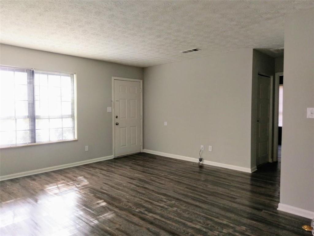 2566 Stratford Ln., Morrow, GA 30260