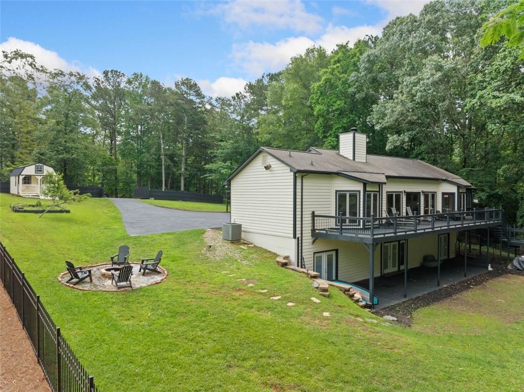 6125 Jim Crow Rd., Flowery Branch, GA 30542