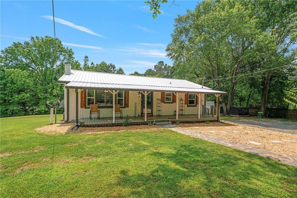 562 Mullinax Rd., Jasper, GA 30143