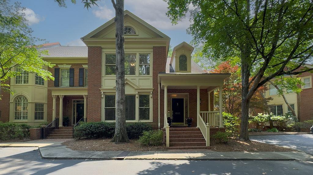2010 Riverside Rd., Roswell, GA 30076