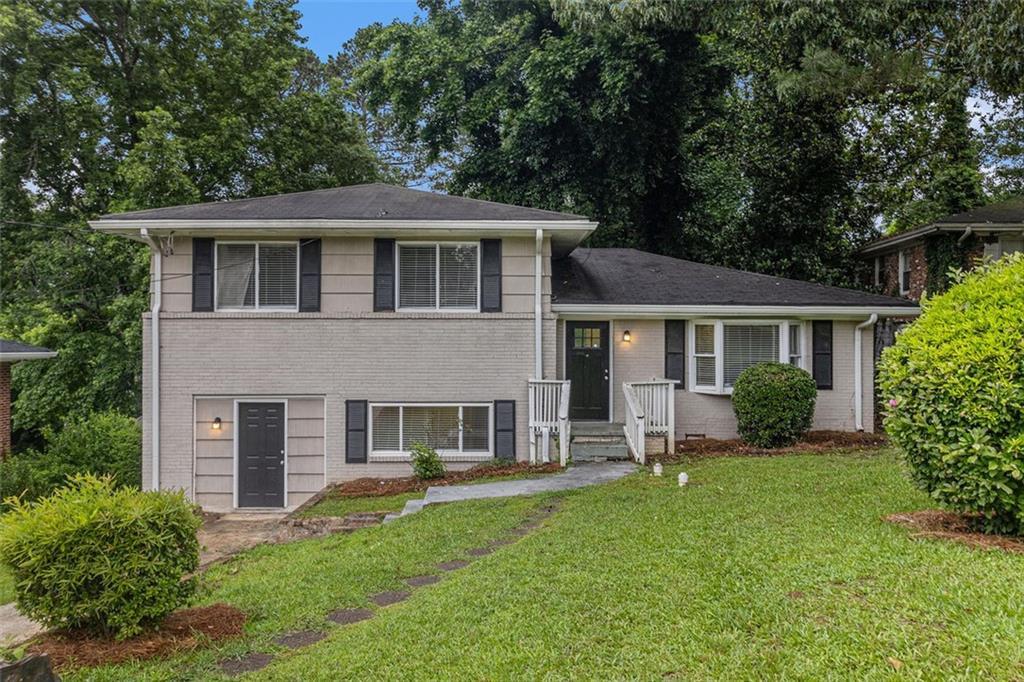 2083 Green Forrest Dr., Decatur, GA 30032