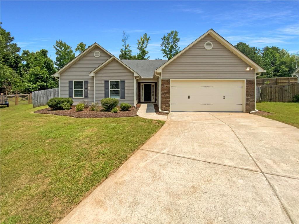 38 Frost Ln., Dawsonville, GA 30534