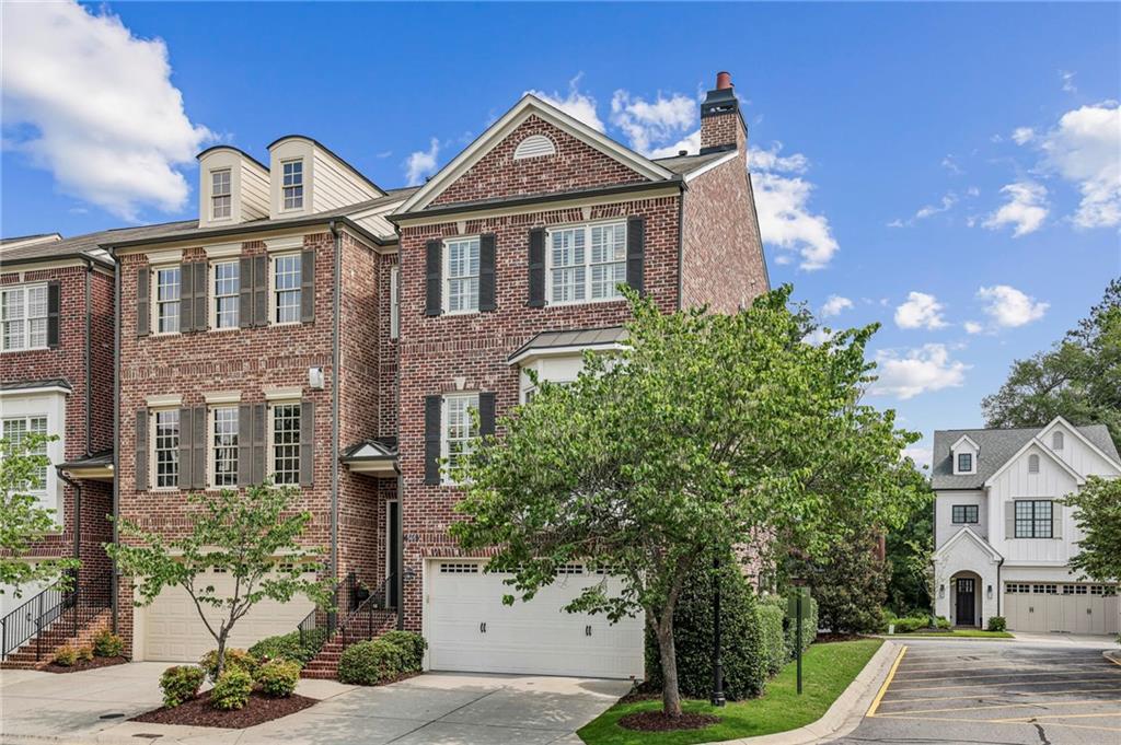 565 Rose Garden Ln., Alpharetta, GA 30009