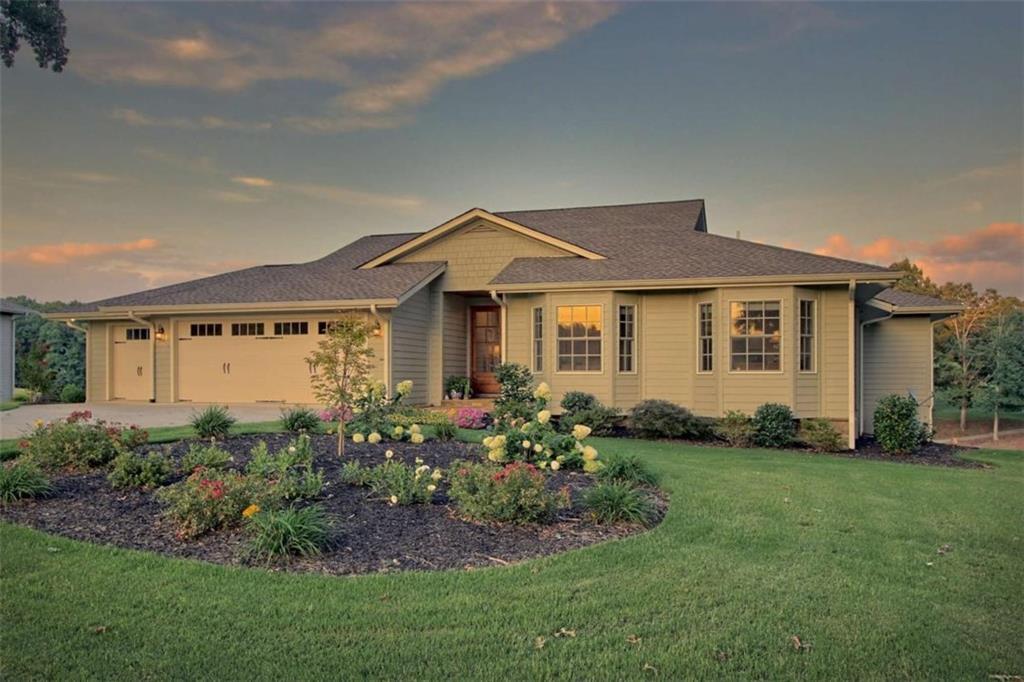 502 Cottage Crest Dr., Clarkesville, GA 30523