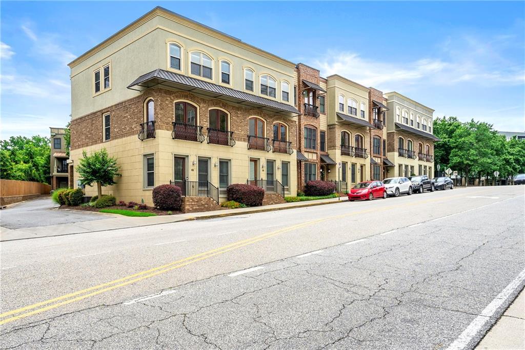 384 16th St. #1, Atlanta, GA 30363