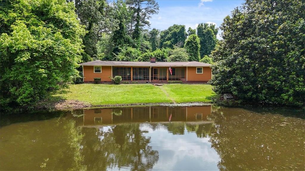 347 Oakhurst Dr., Marietta, GA 30066