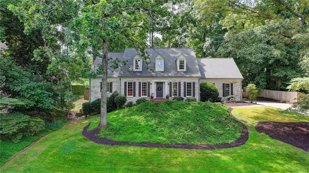 5285 Bannergate Dr., Johns Creek, GA 30022