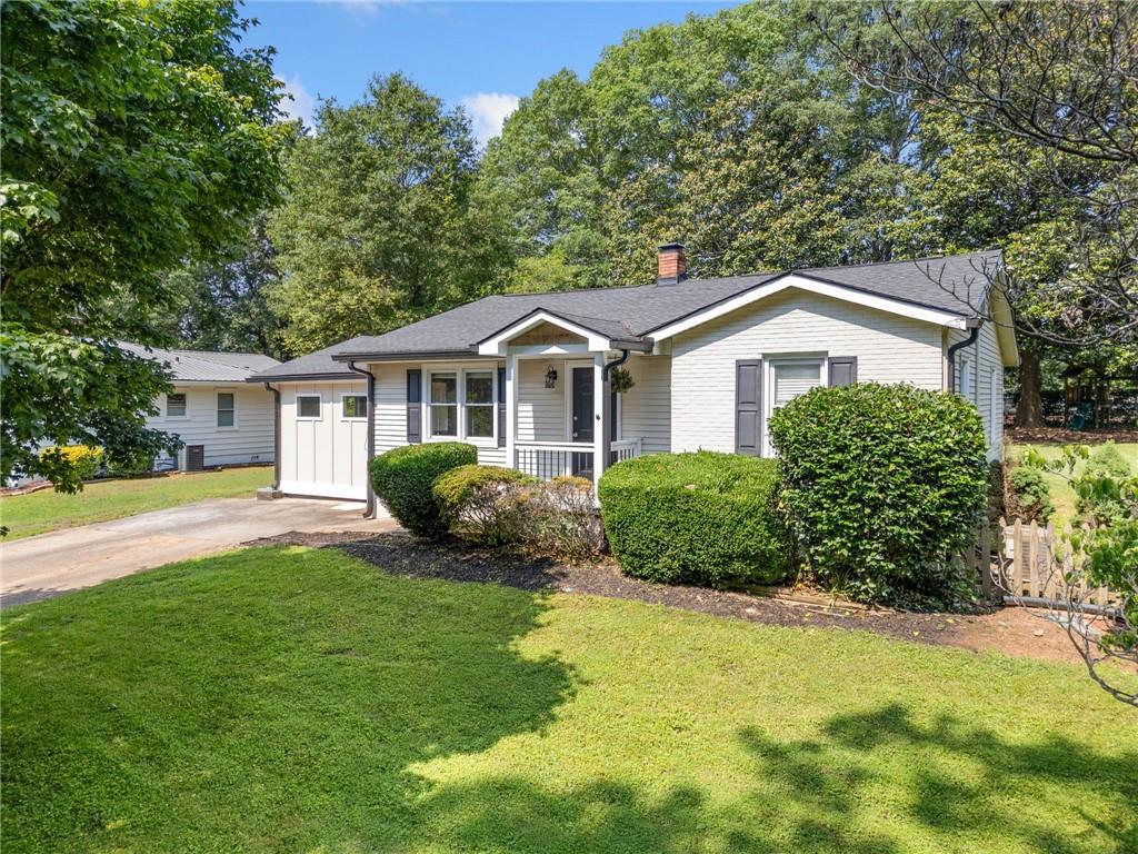 3274 Ridgecrest Rd., Smyrna, GA 30080