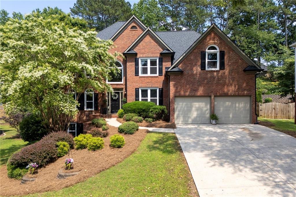 809 Hillcrest Ln., Woodstock, GA 30189