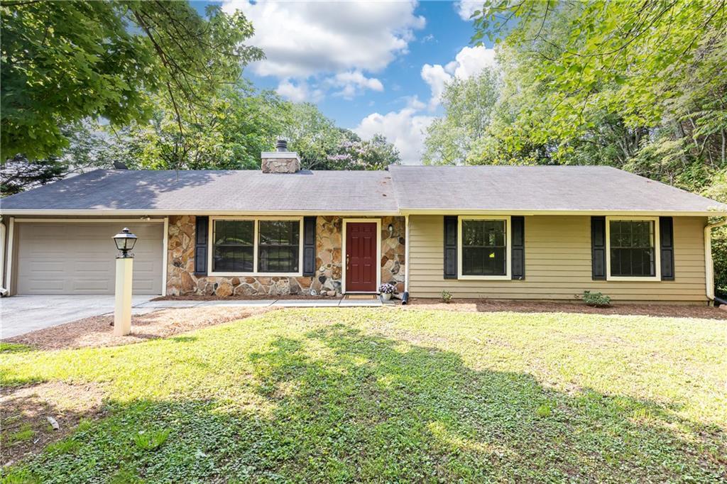 2753 Fireside Ct., Marietta, GA 30067