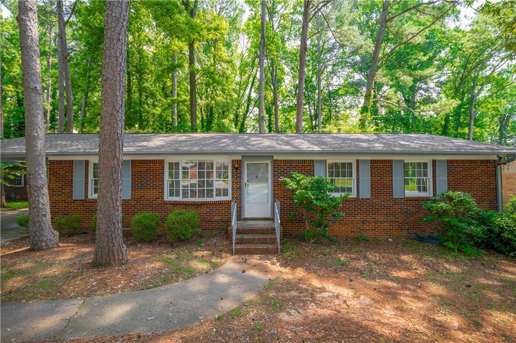1671 Drayton Woods Dr., Tucker, GA 30084