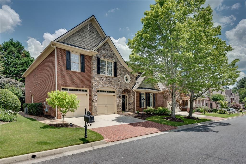 255 Wembley Cir., Atlanta, GA 30328