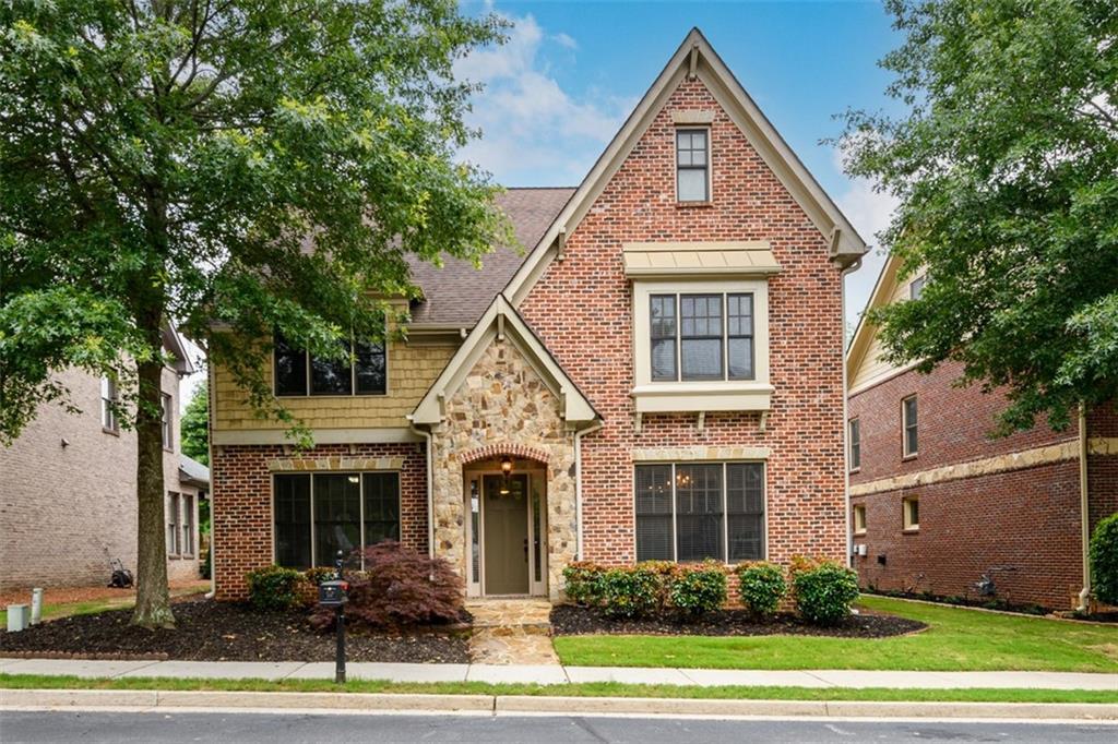 13042 Dartmore Ave., Alpharetta, GA 30005