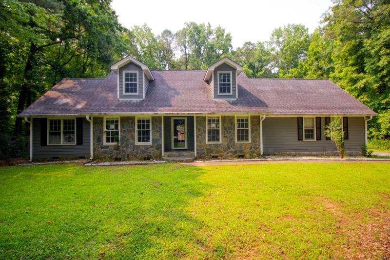 20 Lisa Ct., Stockbridge, GA 30281