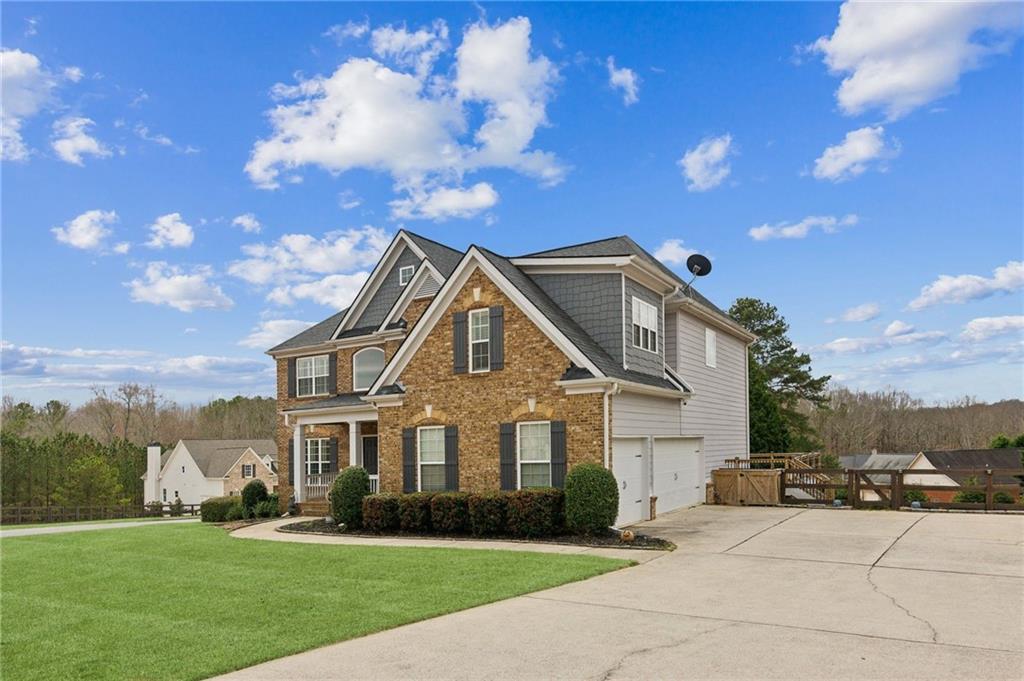 9115 Hannah Crossing Dr., Gainesville, GA 30506