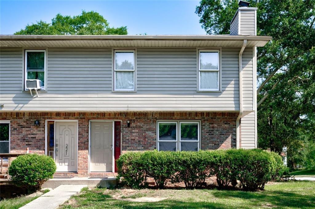 1215 Willow Creek Ct., Conyers, GA 30012