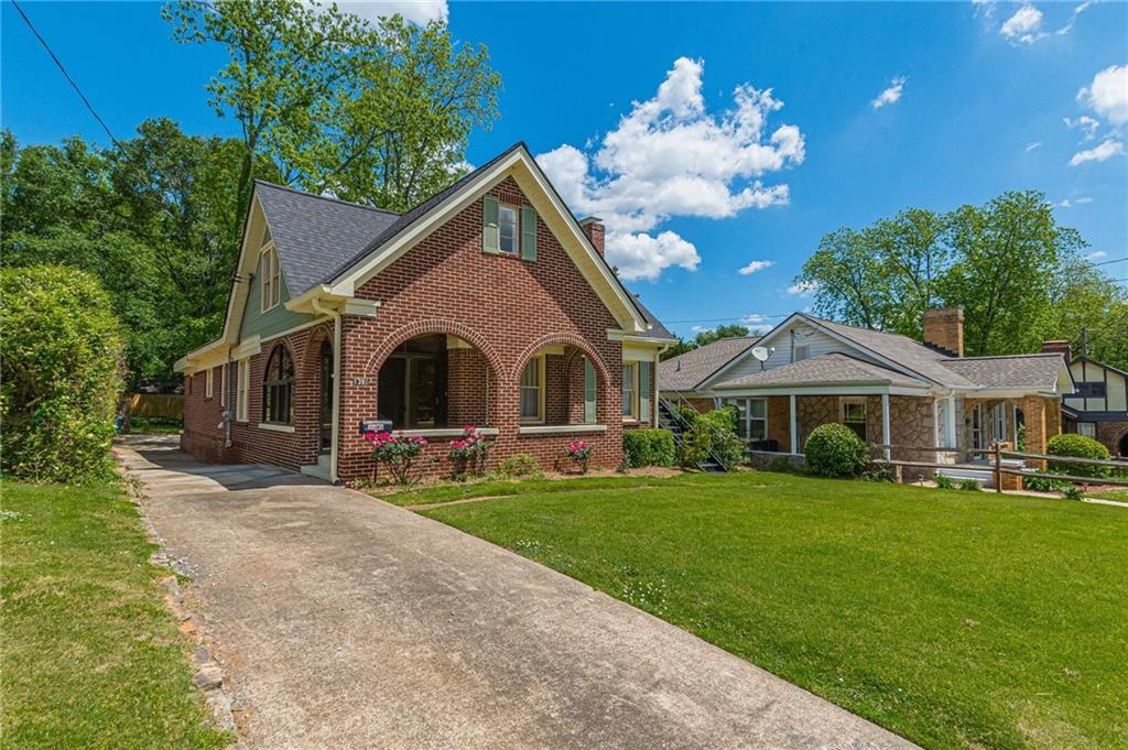 1391 Jefferson Ave., East Point, GA 30344