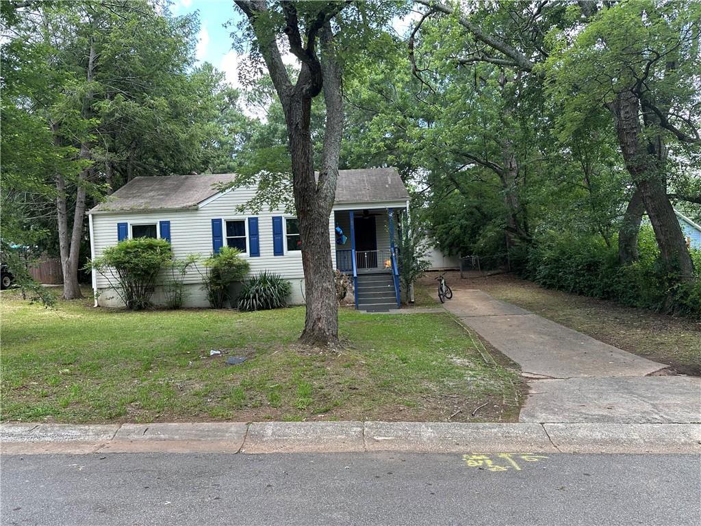 1897 E Hazelwood Dr., Marietta, GA 30067