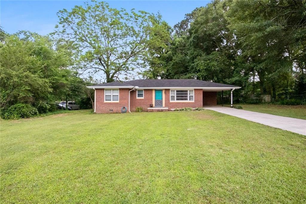 6 Friar Tuck Rd., Rome, GA 30165