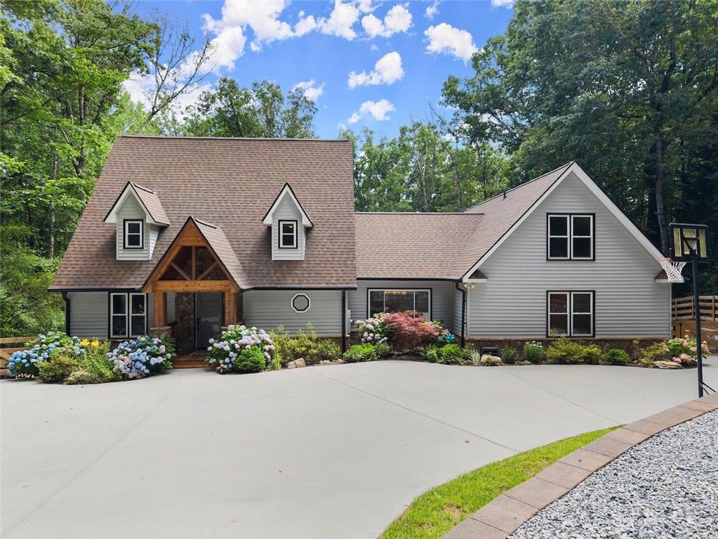 4690 Giddon Martin Rd., Gainesville, GA 30506