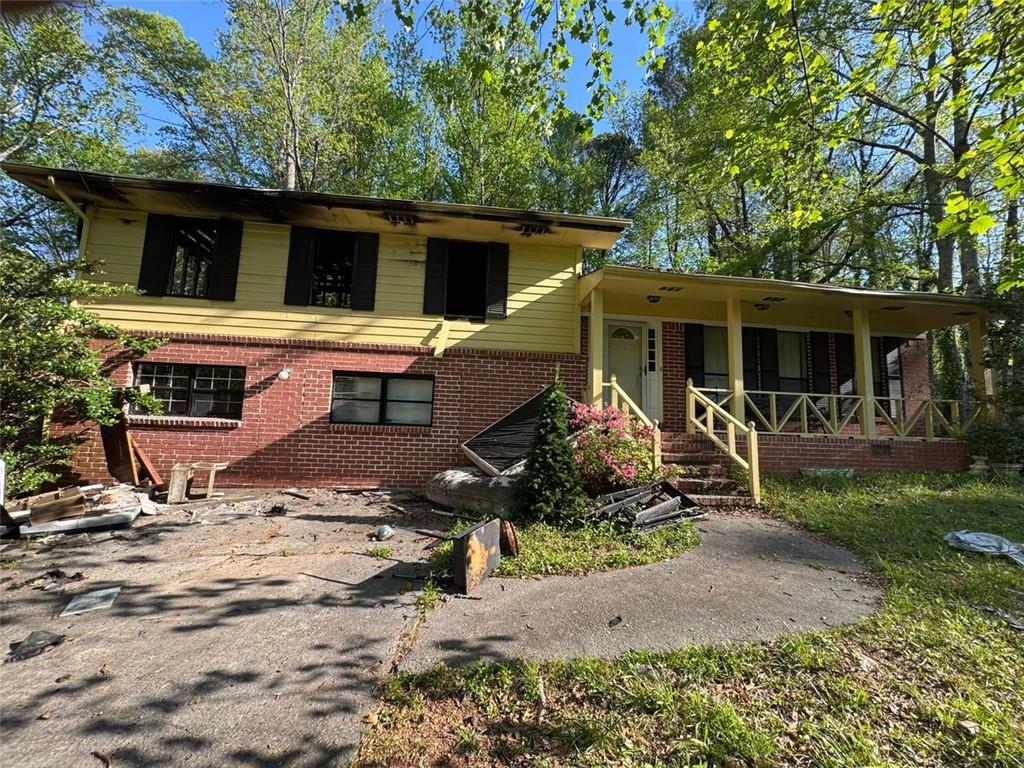 447 Martindale Ct., Stone Mountain, GA 30088