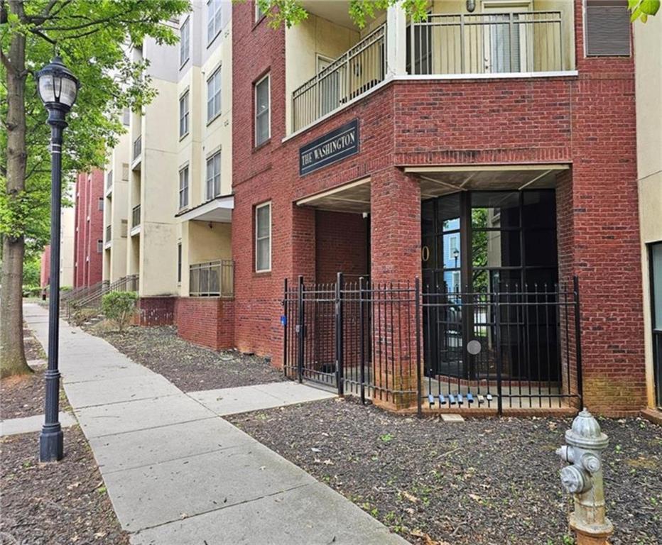 870 Mayson Turner Rd. #1207, Atlanta, GA 30314