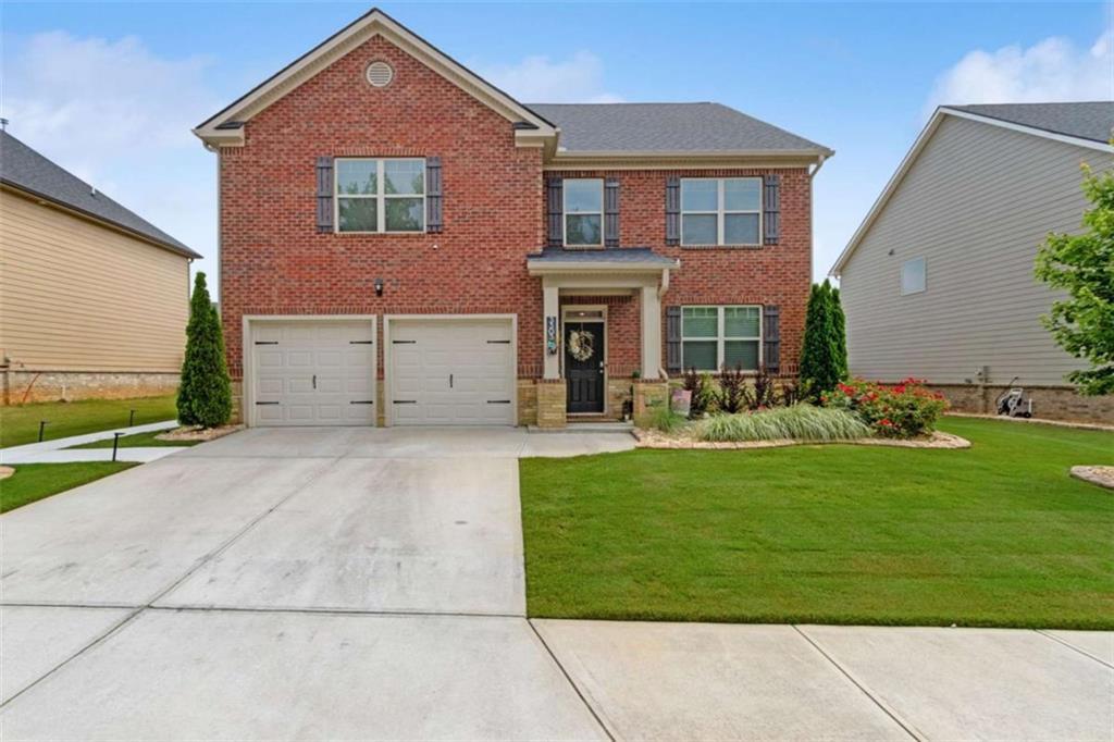 3303 Hawthorn Farm Blvd., Loganville, GA 30052