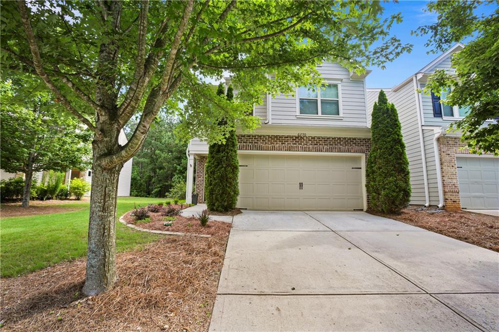 6250 Crested Moss Dr., Alpharetta, GA 30004