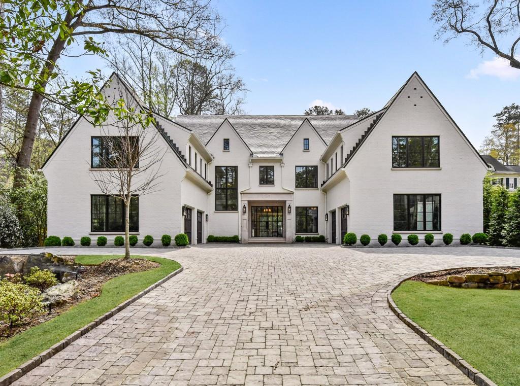 258 Pineland Rd., Atlanta, GA 30342