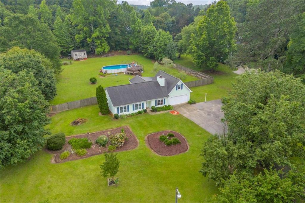 1789 Brandi Ln., Loganville, GA 30052