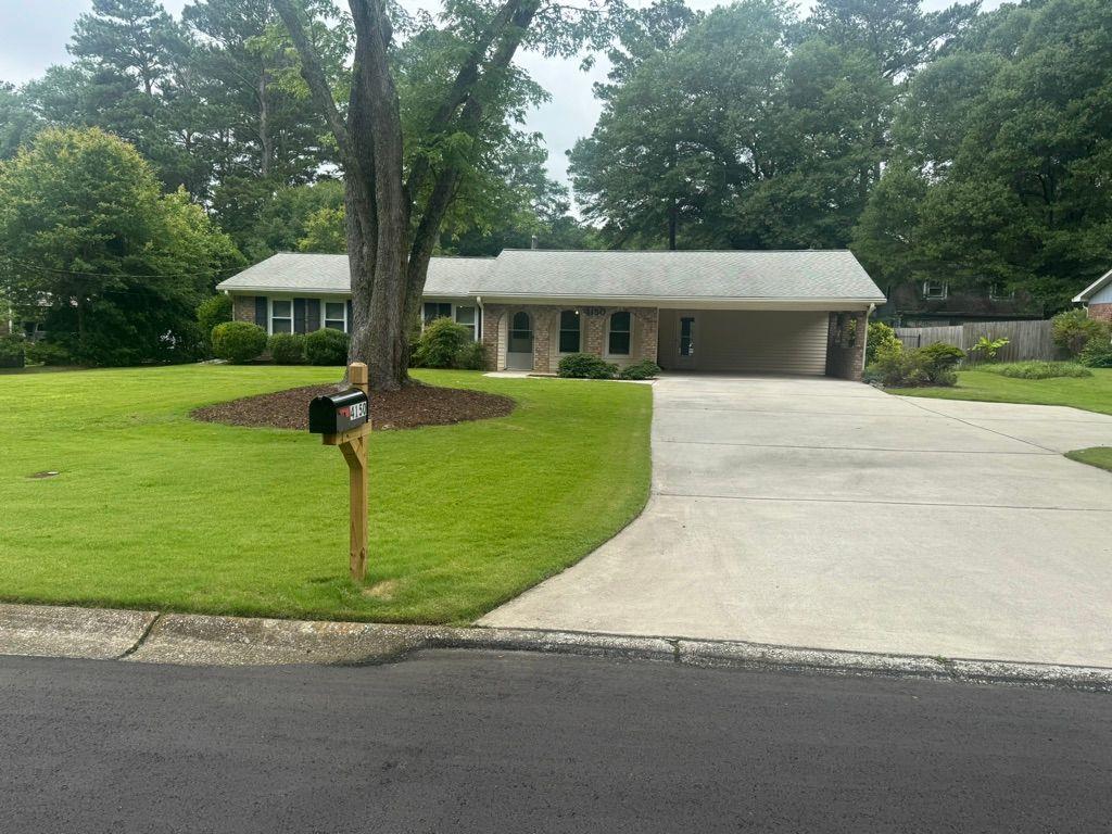 4150 Glenn St., Powder Springs, GA 30127