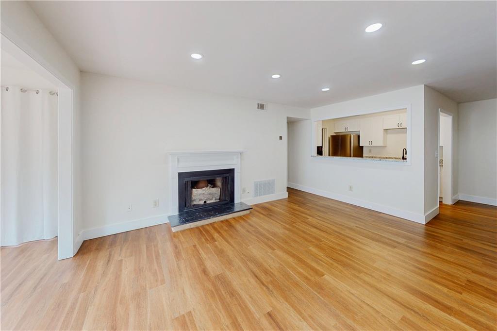 1601 Augusta Dr., Marietta, GA 30067