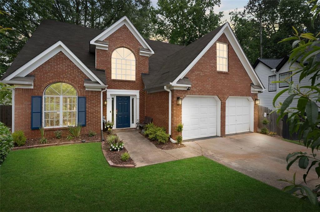 565 Saint James Ct., Lawrenceville, GA 30044