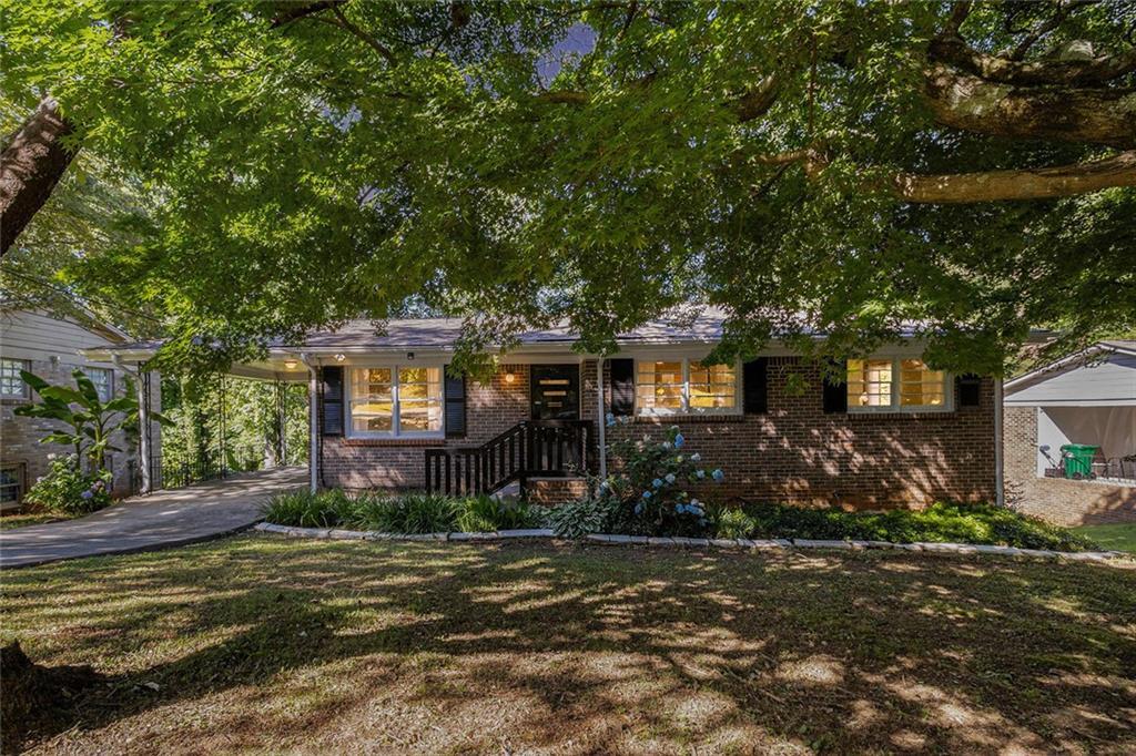 863 Needle Rock Dr., Stonecrest, GA 30083
