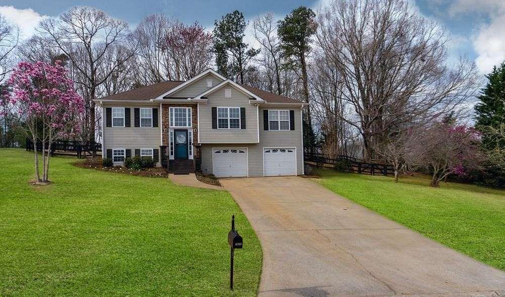 7825 Running Fox Tr., Gainesville, GA 30506