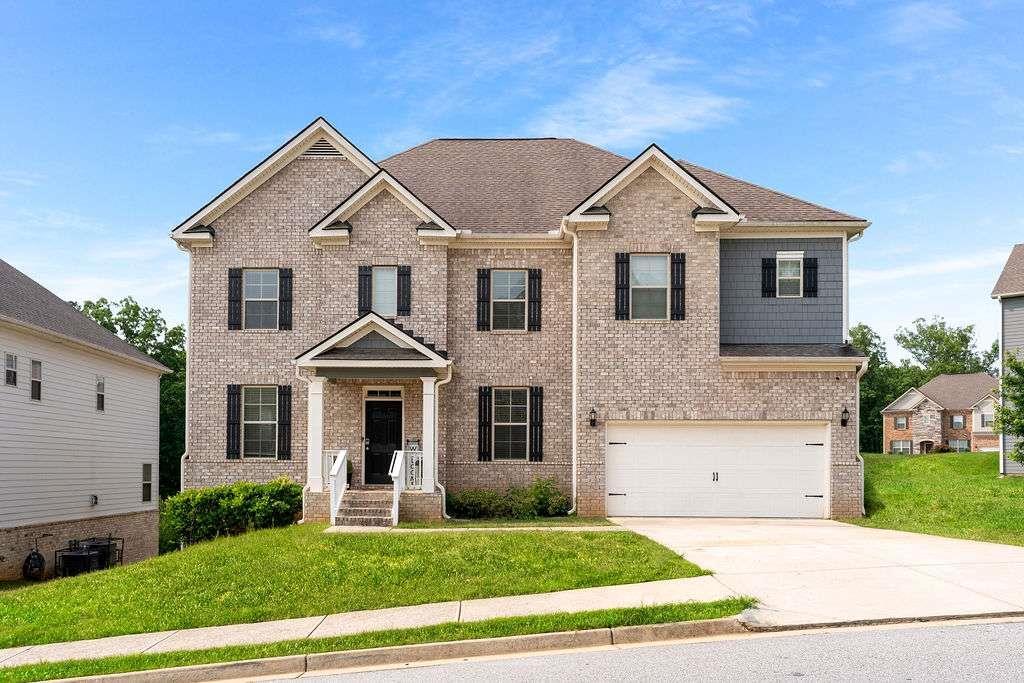 3692 Wartrace Dr., South Fulton, GA 30331
