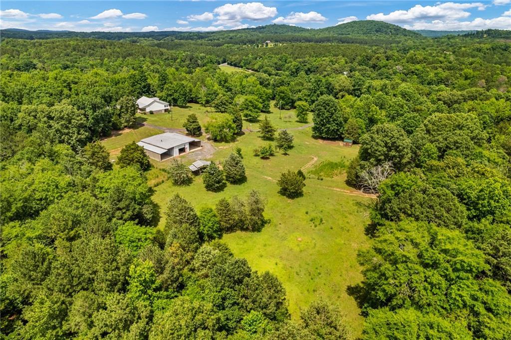 195 Connesena Rd., Kingston, GA 30145