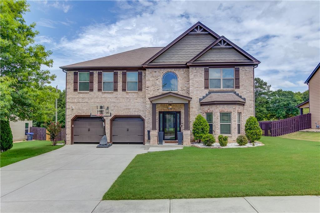 206 Traditions Dr., Loganville, GA 30052